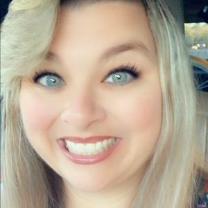 Meet your Posher, Terri